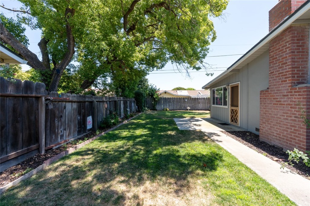 1586 Underwood Ave, Atwater, CA 95301
