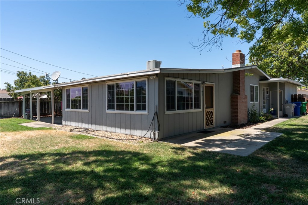 1586 Underwood Ave, Atwater, CA 95301