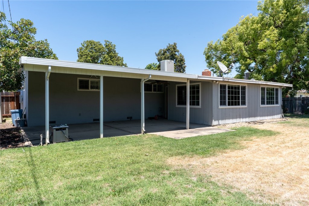 1586 Underwood Ave, Atwater, CA 95301
