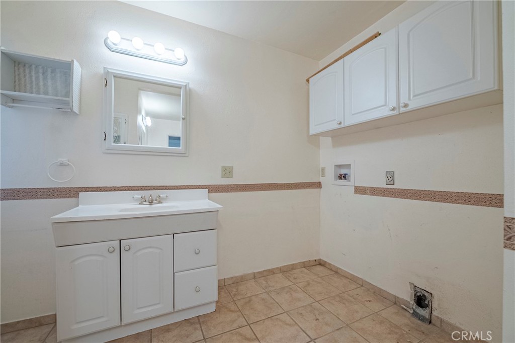 3026 Station Ave, Atwater, CA 95301