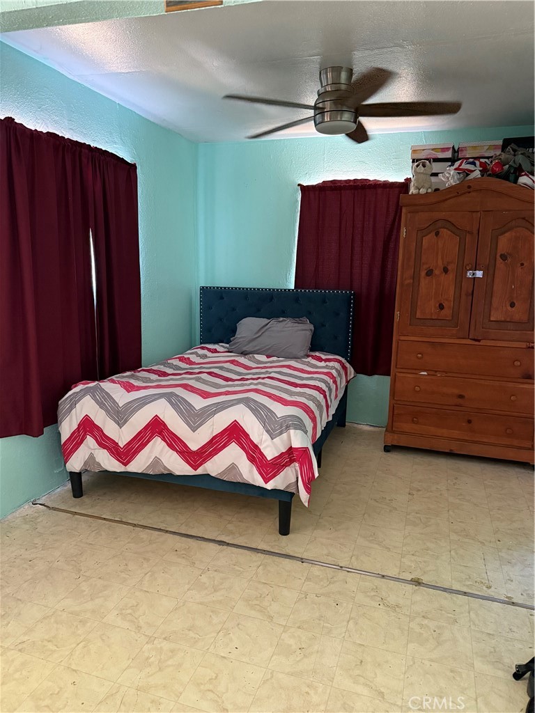 1236 Hull Rd, Atwater, CA 95301