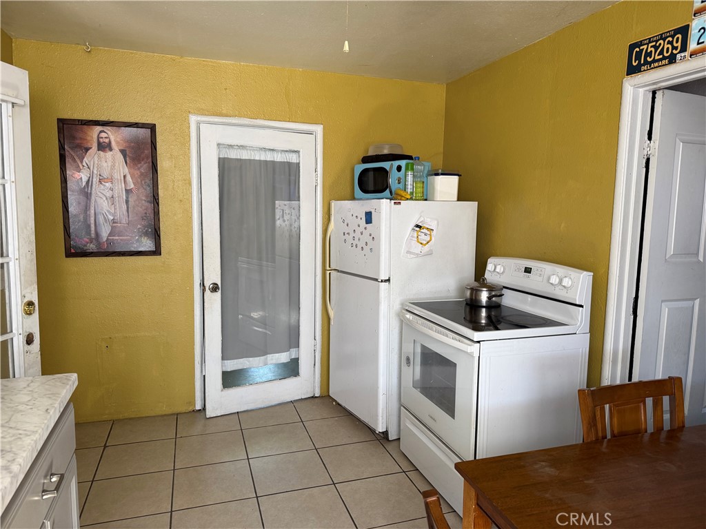 1236 Hull Rd, Atwater, CA 95301