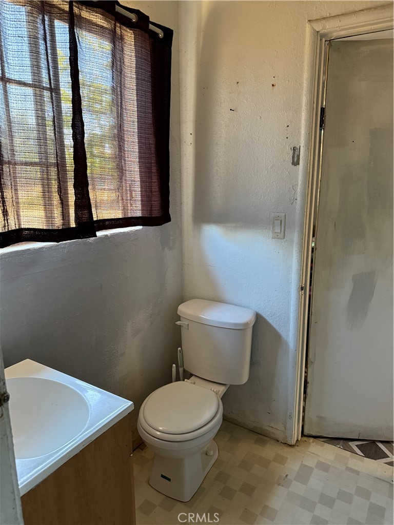 1236 Hull Rd, Atwater, CA 95301