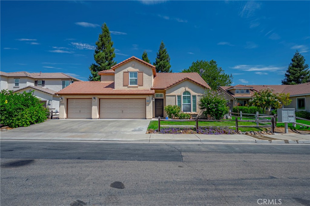 3526 Veranda Ct, Merced, CA 95340