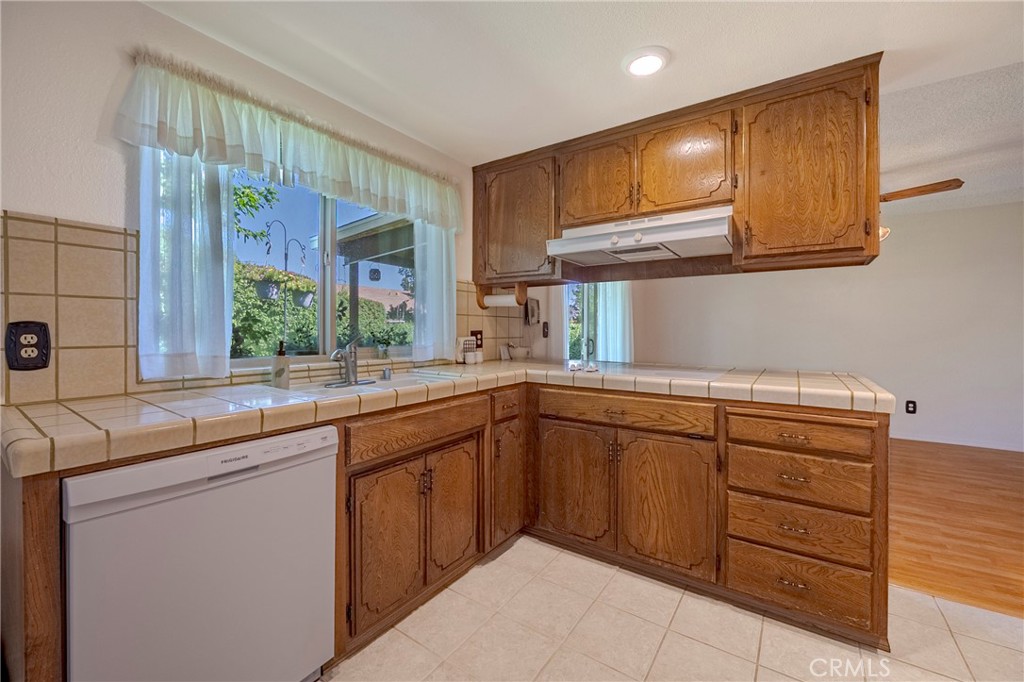 2375 Fay Dr, Atwater, CA 95301