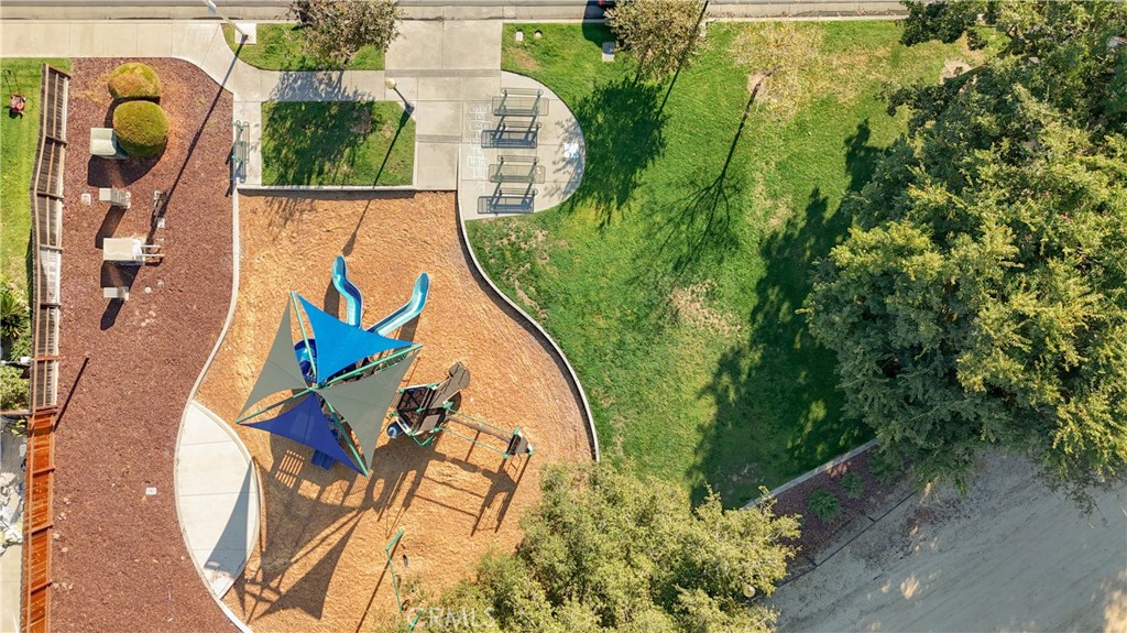 2092 Patriotic Dr, Atwater, CA 95301