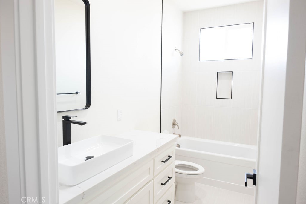 190 Kelly Ct, Atwater, CA 95301