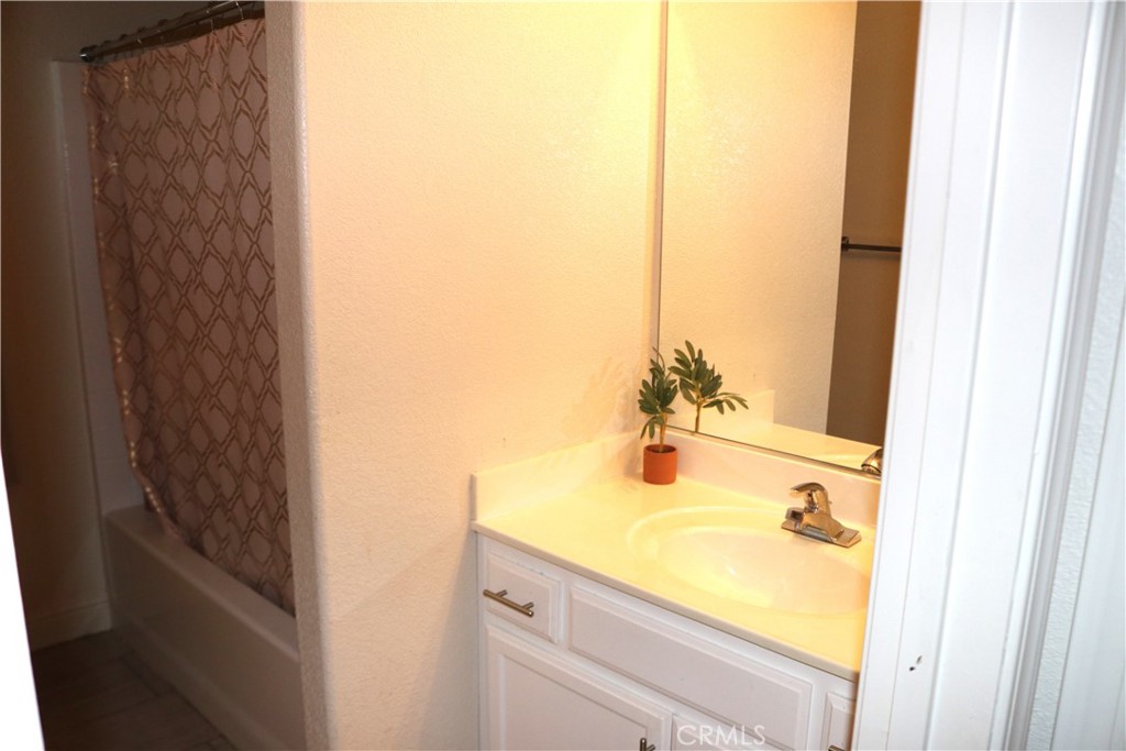 2097 Dogwood Ct, Atwater, CA 95301