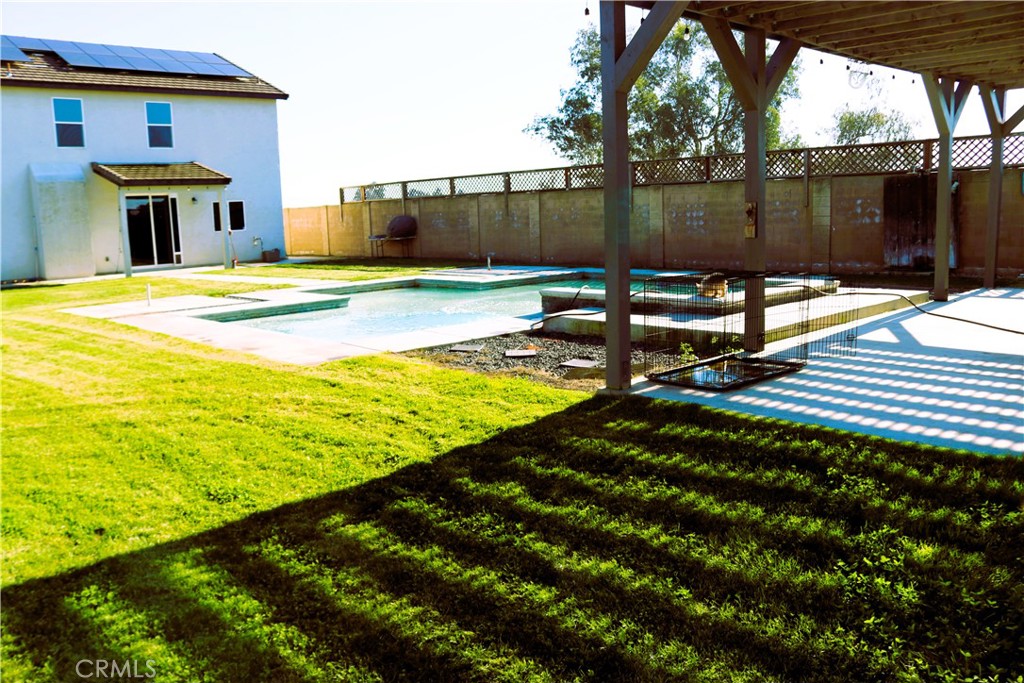 2097 Dogwood Ct, Atwater, CA 95301