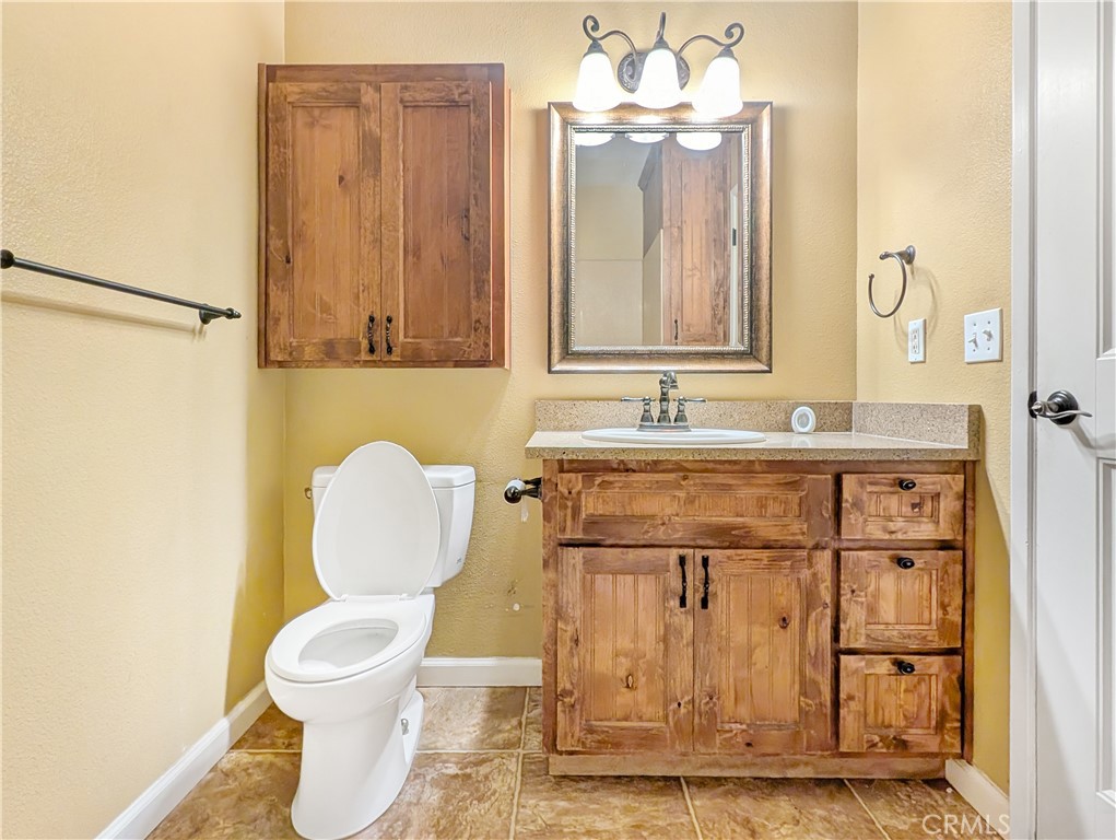 2590 N Gurr Rd, Atwater, CA 95301