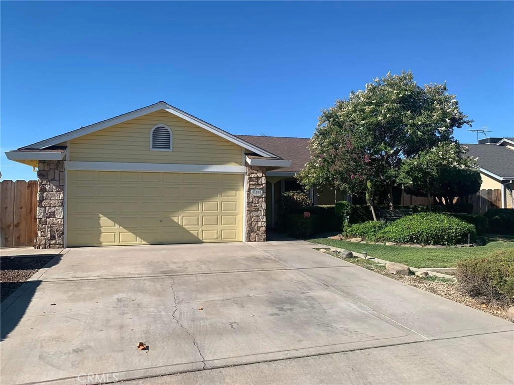 190 Manzanita Dr, Atwater, CA 95301