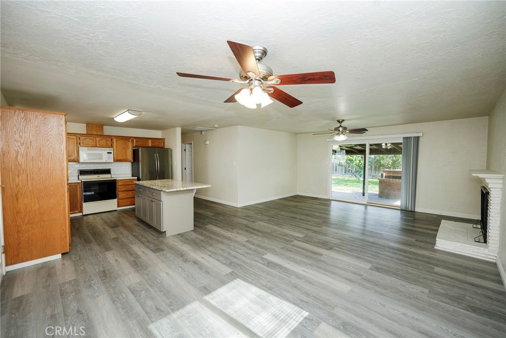 2246 First St, Atwater, CA 95301