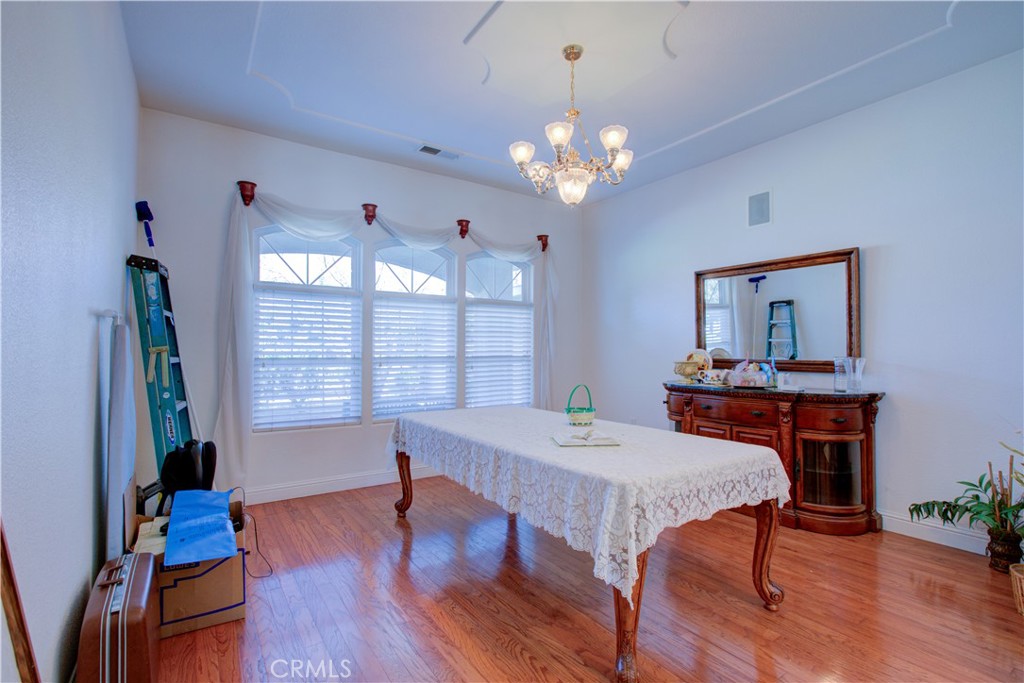 5261 Lucille Ln, Atwater, CA 95301