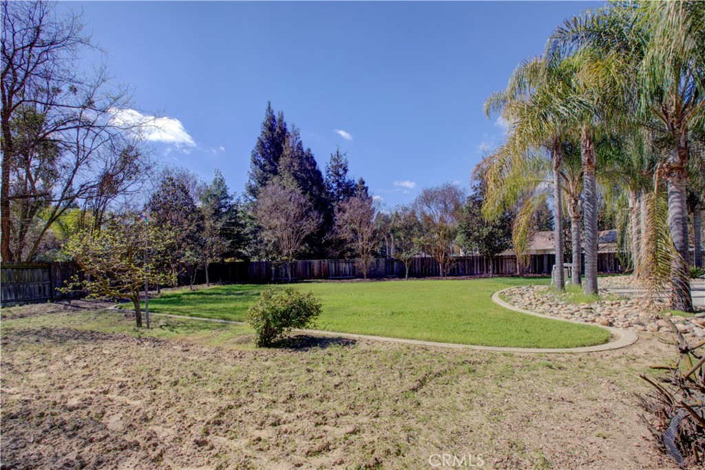 5261 Lucille Ln, Atwater, CA 95301