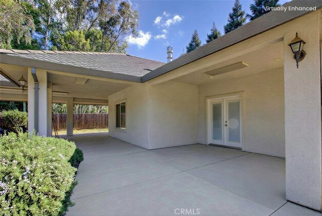 5261 Lucille Ln, Atwater, CA 95301