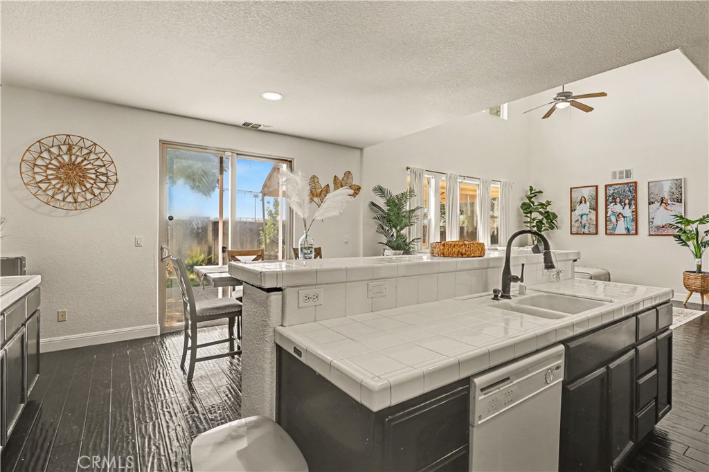 2001 Sola Ct, Atwater, CA 95301