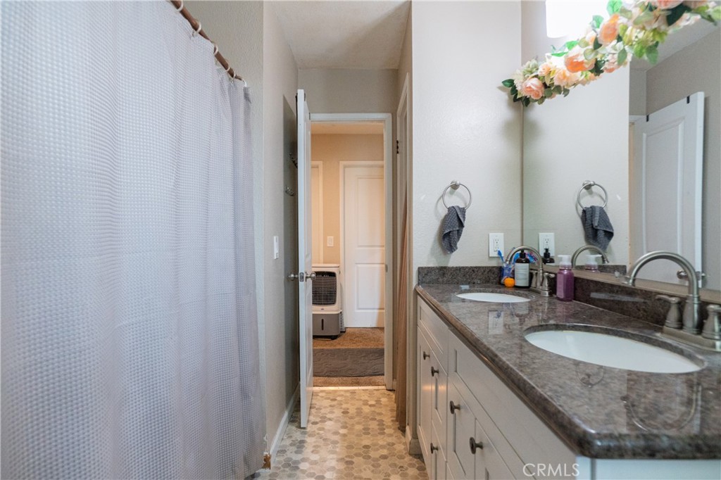 2390 Fruitland Ave, Atwater, CA 95301