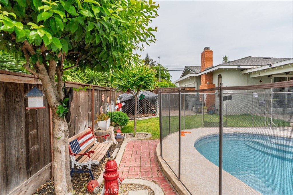 2390 Fruitland Ave, Atwater, CA 95301