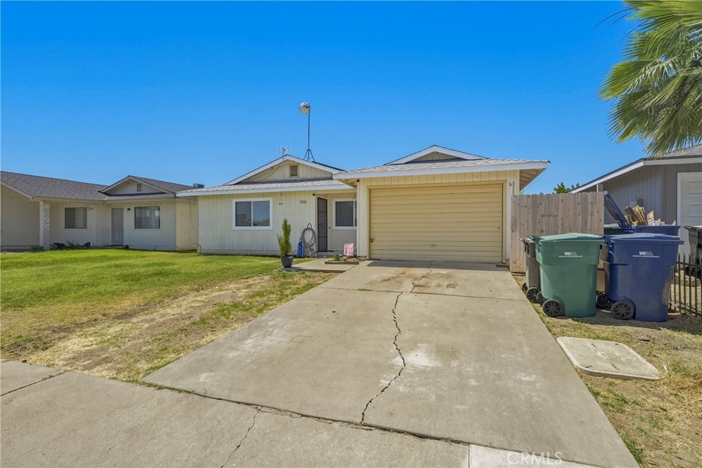12733 Washington, Le Grand, CA 95333