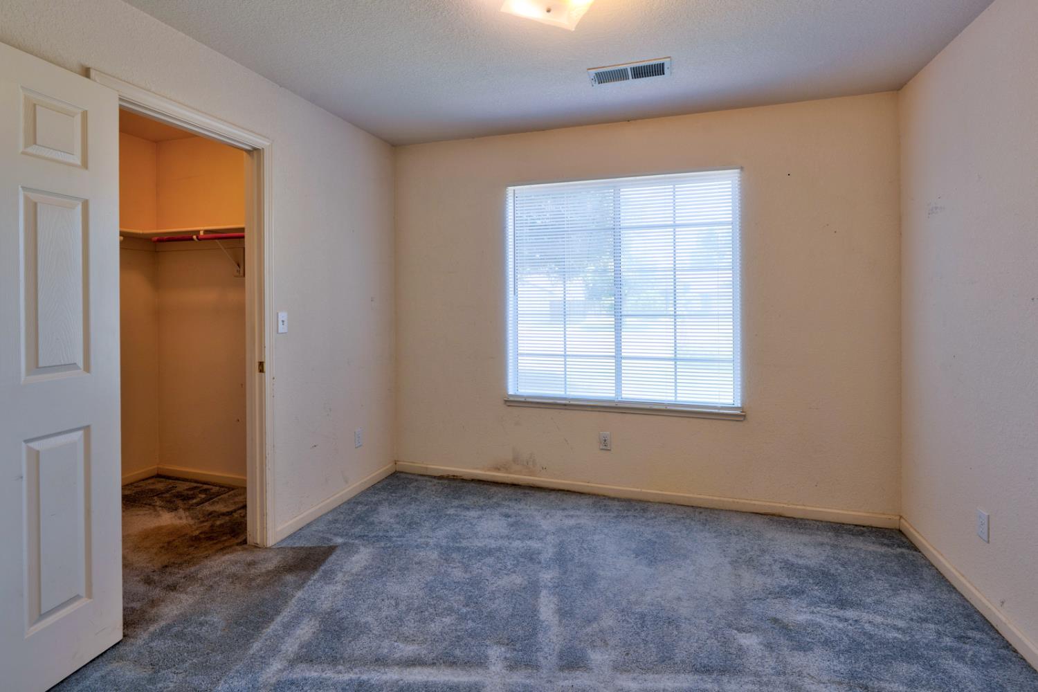 205 Clipper Ct, Atwater, CA 95301