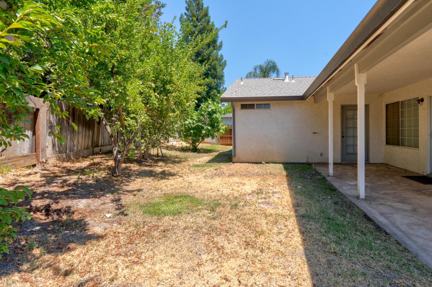 205 Clipper Ct, Atwater, CA 95301