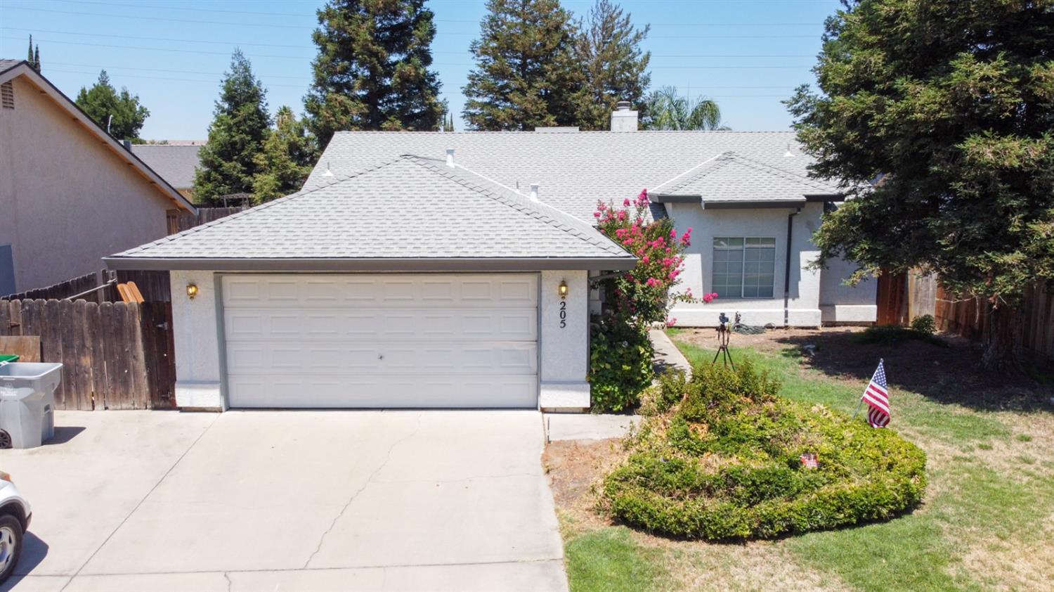 205 Clipper Ct, Atwater, CA 95301