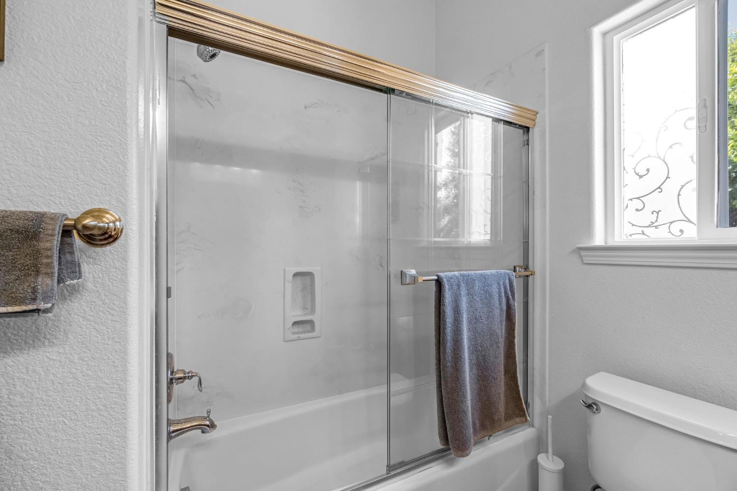 6231 Jake St, Atwater, CA 95301