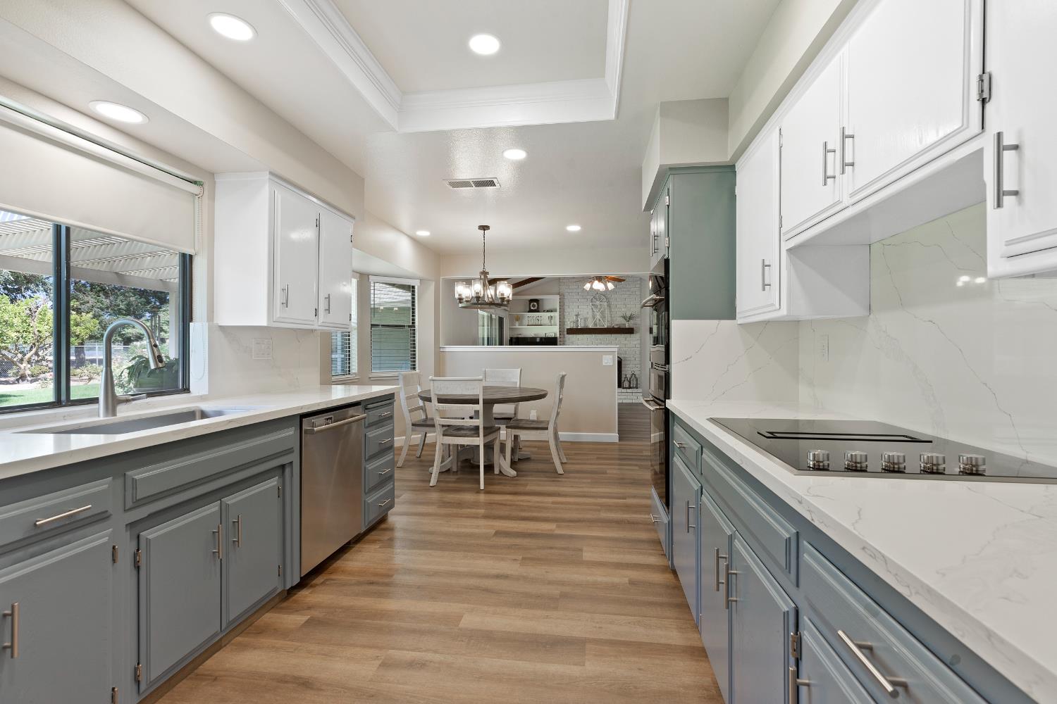 5607 Celestial Dr, Atwater, CA 95301