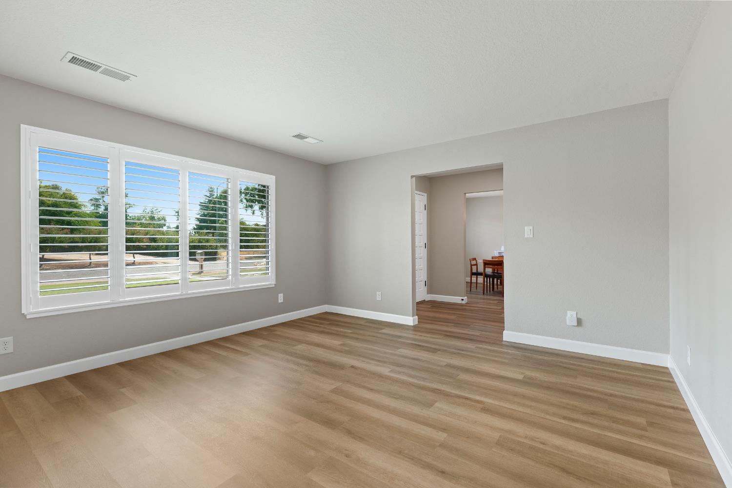 5607 Celestial Dr, Atwater, CA 95301