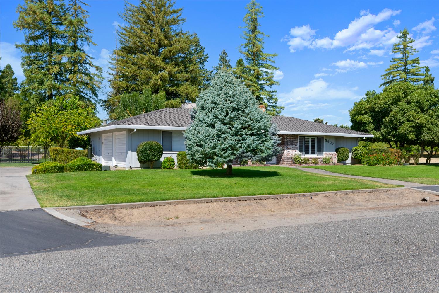 5607 Celestial Dr, Atwater, CA 95301