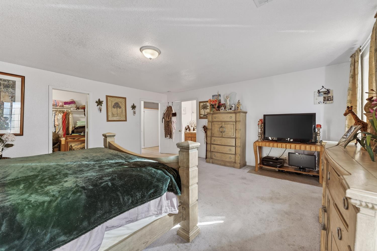 1661 Fir Ave, Atwater, CA 95301