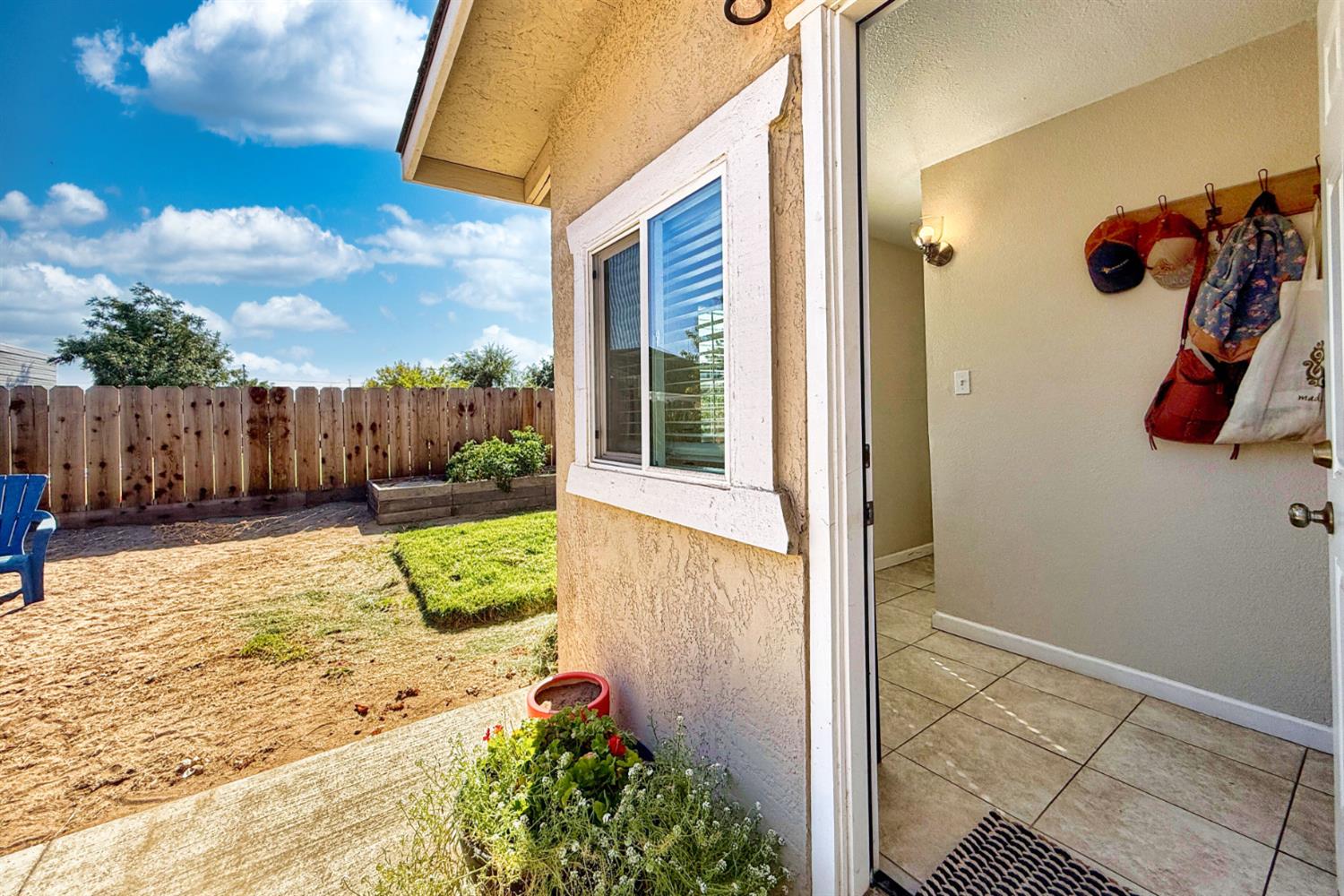 2638 Valley Dr, Atwater, CA 95301