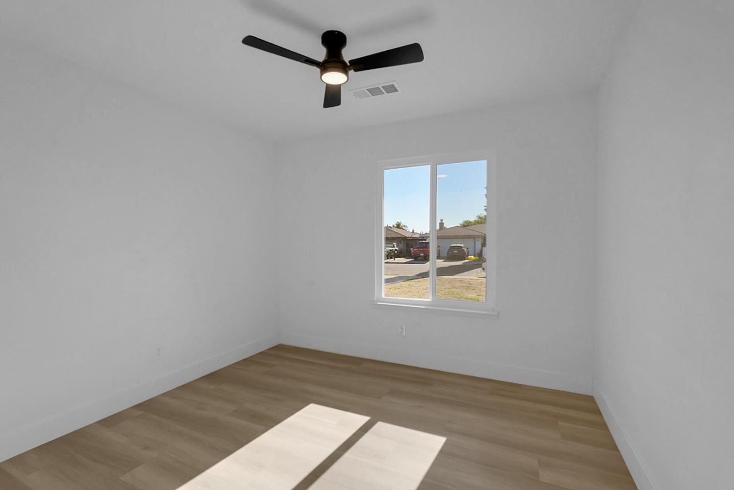 2912 Winners Cir, Atwater, CA 95301